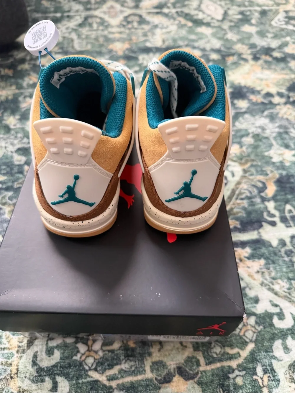 Jordan low top